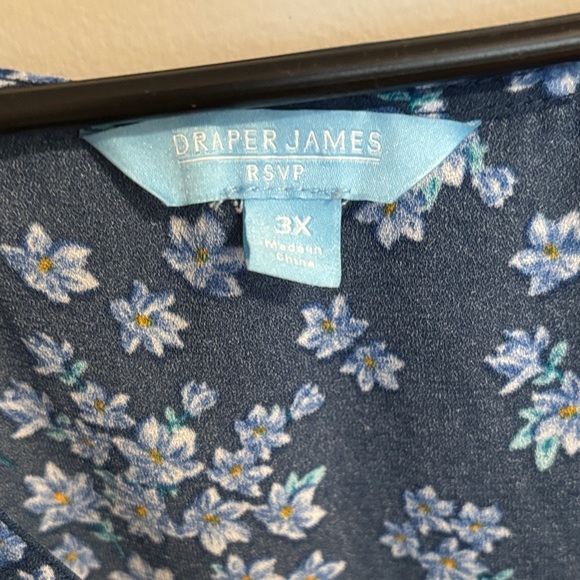 Draper James Navy Floral Blouse Body suit - Picture 4 of 6